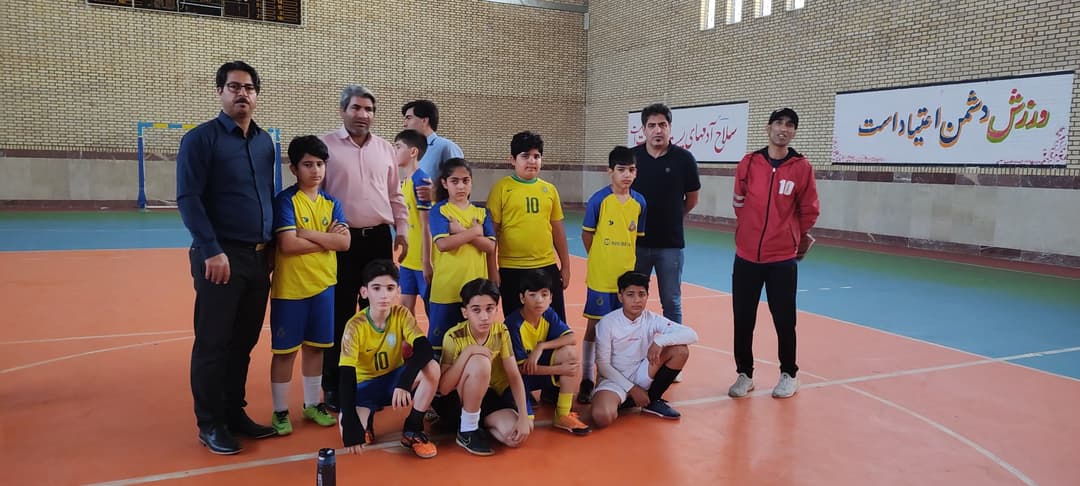 lمسابقات فوتبال بین مدارس