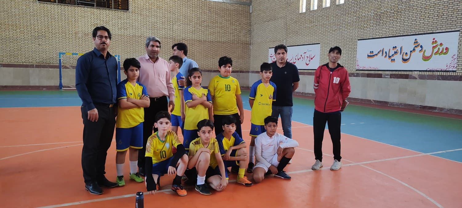 مسابقات فوتبال بین مدارس